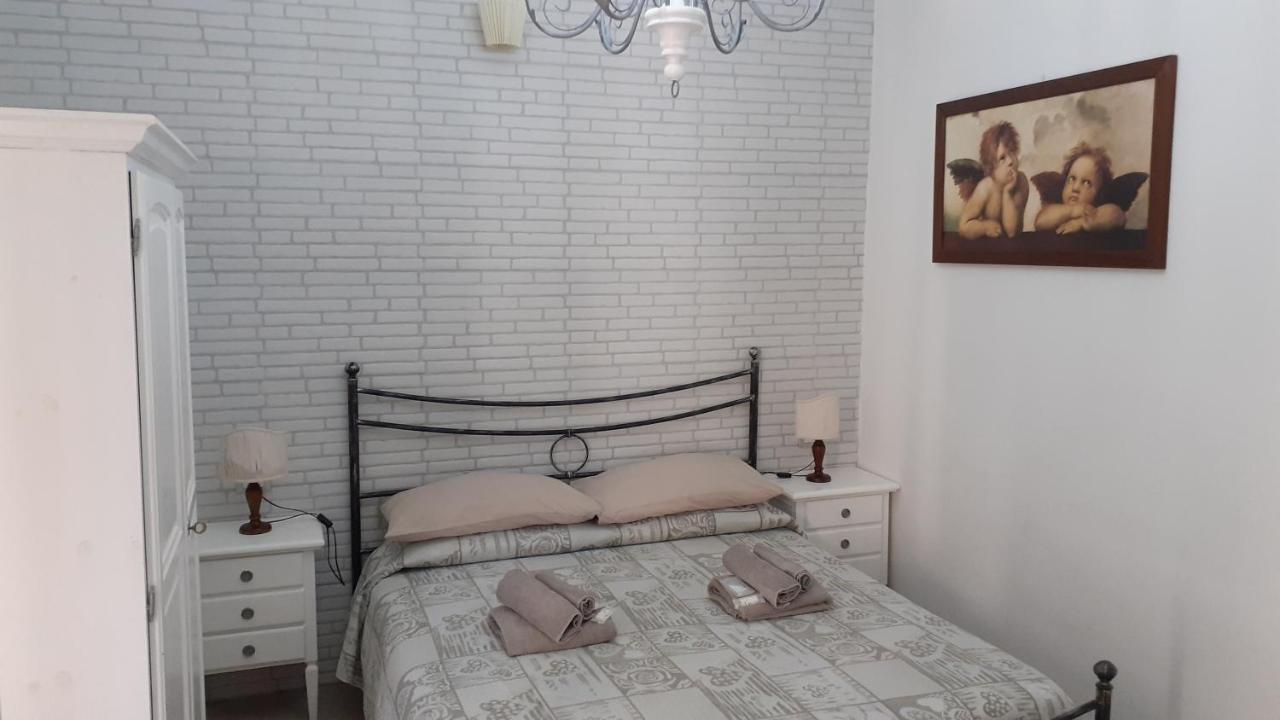 Ferienwohnung La Tana Nel Vicolo Santa Marinella Exterior foto